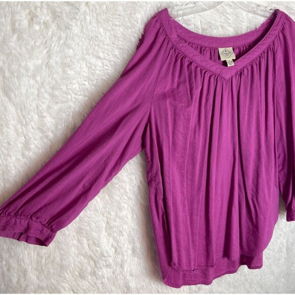 St. John's Bay Large 3/4 Sleeve V-Neck Lightweight Top Magenta Pink Purple - Picture 5 of 7